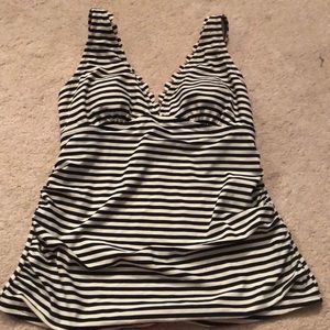 Black and white Merona Tankini